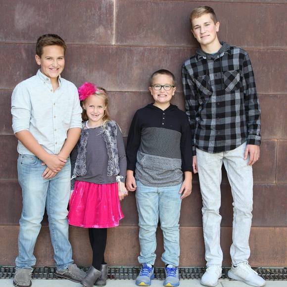 Meet your Posher, Joanie - Picture 1 of 1